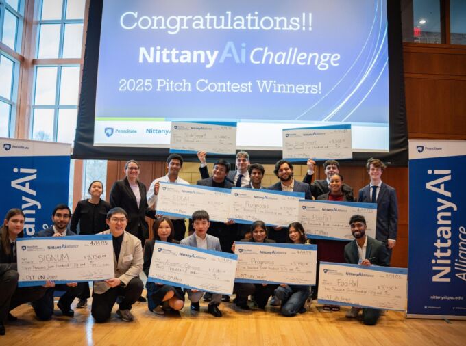 Student teams win awards for their AI problem-solving ideas